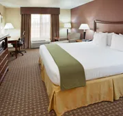 Holiday Inn Express & Suites Willows by IHG hotel detail image 7