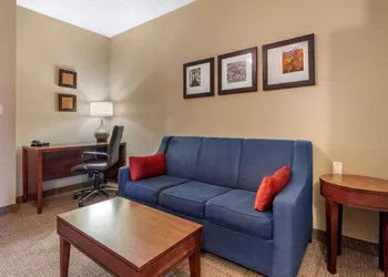 Comfort Inn Dfw Airport North hotel thumbnail 8