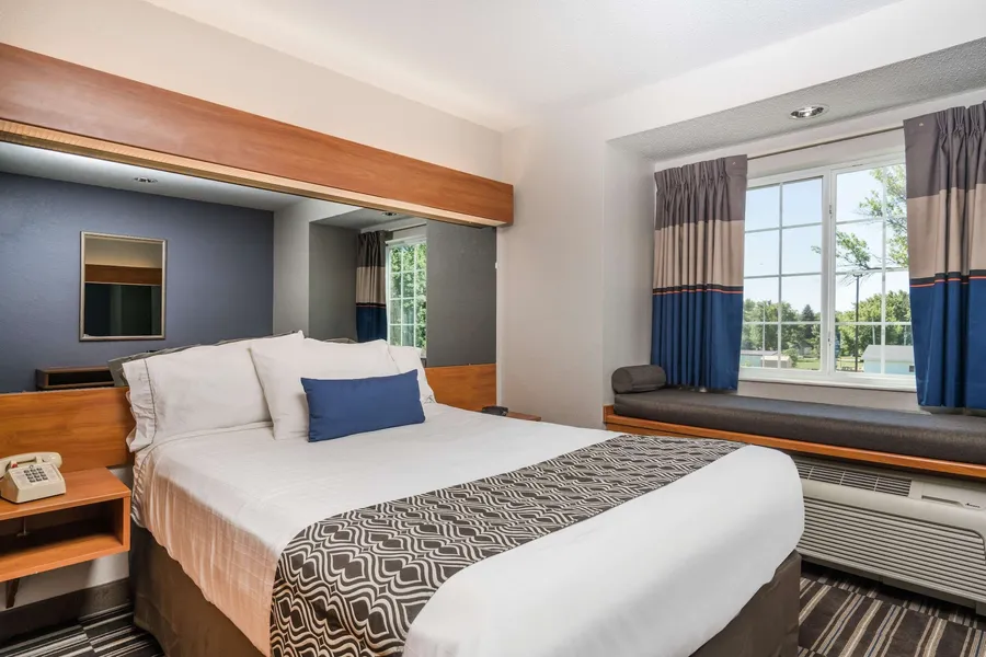 Microtel Inn & Suites by Wyndham Springfield hotel detail image 6
