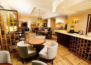 DoubleTree by Hilton Rochester - Mayo Clinic Area hotel thumbnail 7