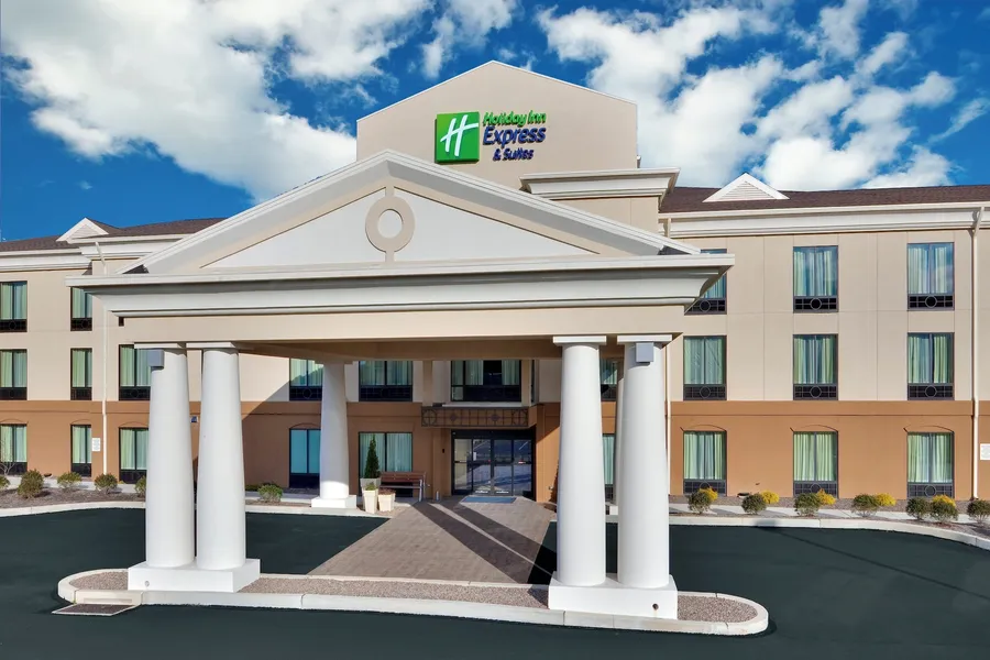 Holiday Inn Express Hotel & Suites Lebanon by IHG hotel detail image 2
