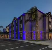 Microtel Inn & Suites by Wyndham Tracy hotel detail image 3