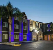 Microtel Inn & Suites by Wyndham Tracy hotel detail image 4