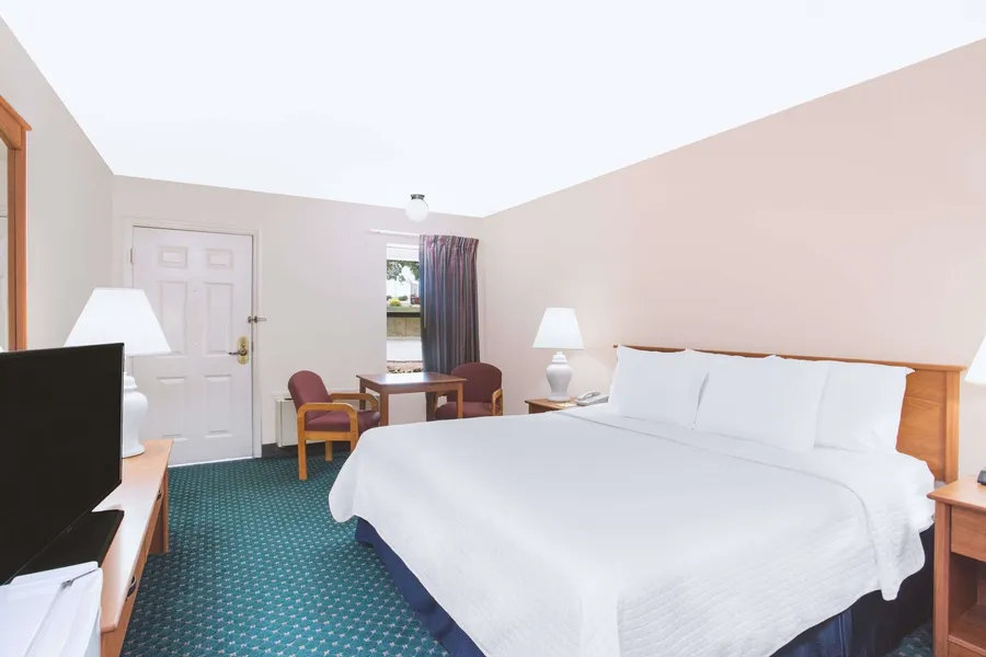 Days Inn by Wyndham Wytheville hotel detail image 6