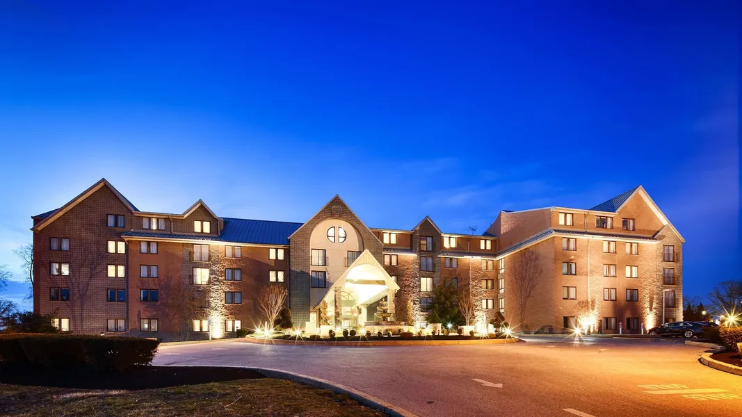 Best Western Plus Concordville Hotel hotel detail image 2