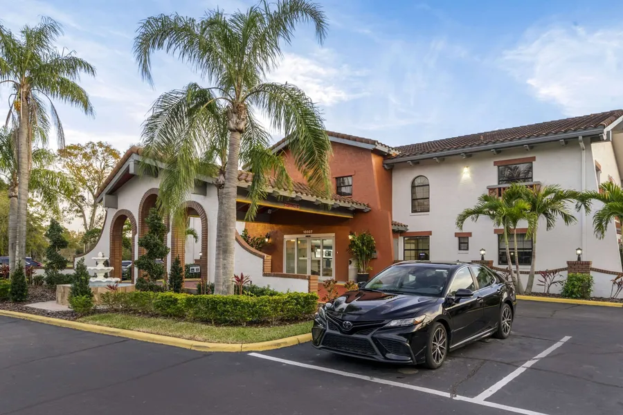 Clarion Pointe Tampa-Brandon Near Fairgrounds and Casino hotel detail image 6