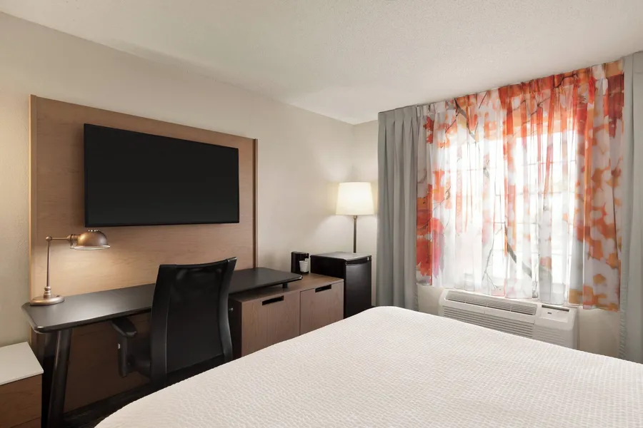 Fairfield Inn and Suites by Marriott Wheeling St Clairsville hotel detail image 6