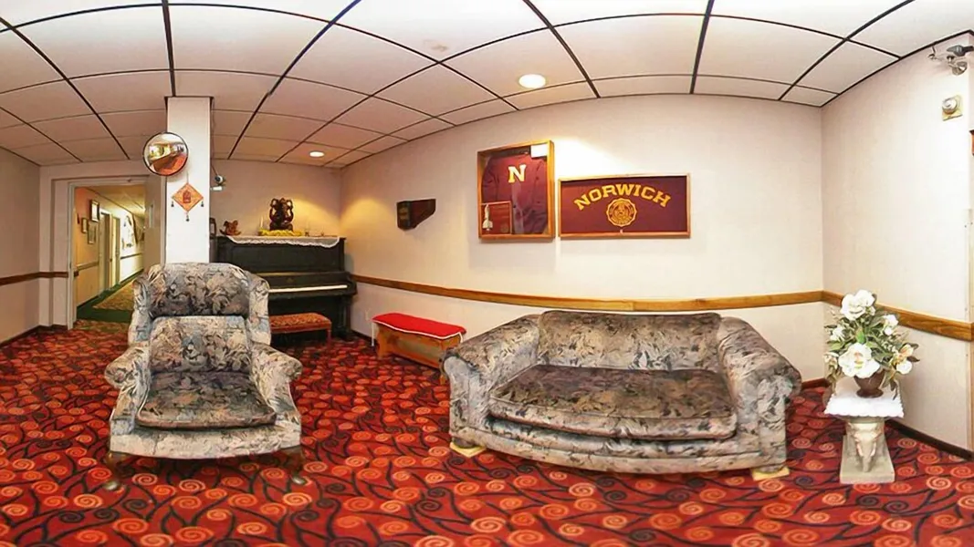 Hilltop Inn hotel detail image 6