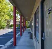 Atascadero Inn hotel detail image 4