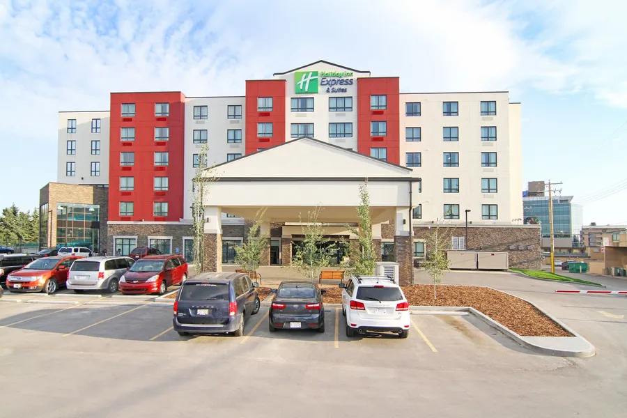 Holiday Inn Express & Suites Calgary NW - University Area by IHG hotel detail image 2