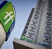 Holiday Inn Express Windsor Waterfront by IHG hotel detail image 5