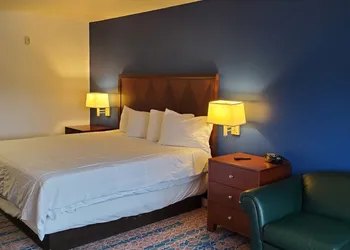 Omak Inn hotel thumbnail 7