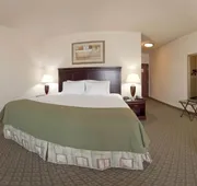 Holiday Inn Express Hotel & Suites Corsicana by IHG hotel detail image 7