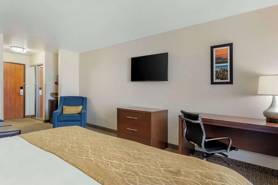 Comfort Inn & Suites Mitchell I-90 hotel detail image 6