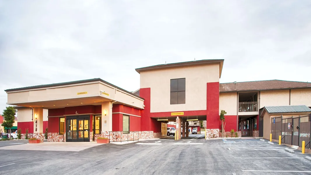 SureStay Hotel by Best Western Tehachapi hotel detail image 2