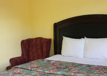Imperial Inn Thousand Islands hotel thumbnail 7