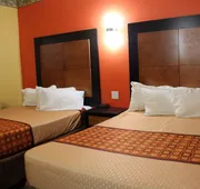 Magnolia Inn And Suites hotel detail image 7