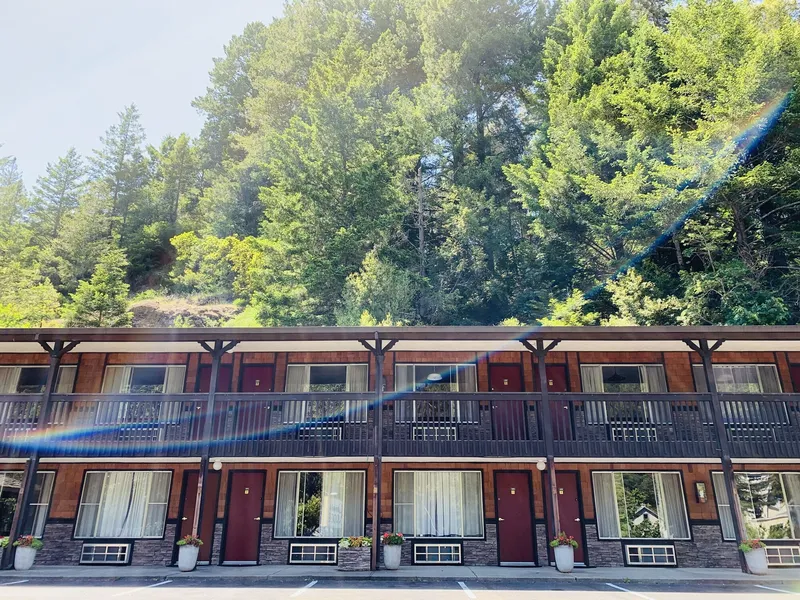 The Occidental Lodge hotel detail image 2