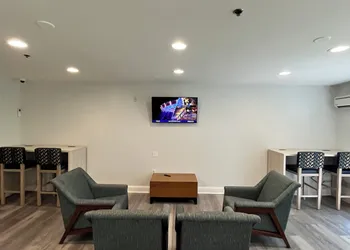 MainStay Suites Sterling near Dulles Town Center hotel thumbnail 8
