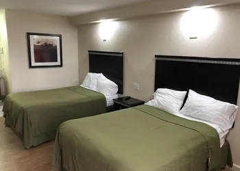 Crossroads Inn hotel thumbnail 5