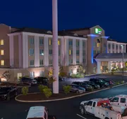Holiday Inn Express Hotel and Suites Scranton by IHG hotel detail image 3