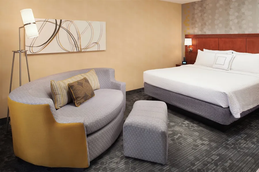 Courtyard by Marriott Chicago Deerfield hotel detail image 6