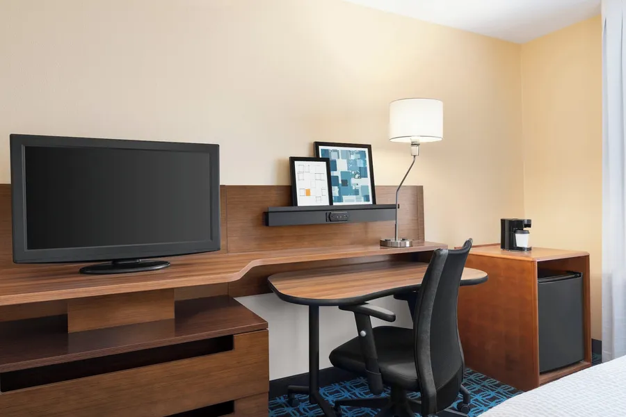 Fairfield Inn by Marriott Deptford hotel detail image 6