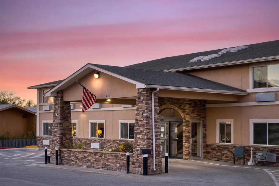 SureStay Plus by Best Western Montrose hotel detail image 2