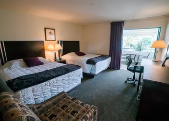 Lemon Tree Inn hotel thumbnail 6