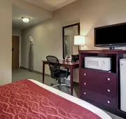 Columbia Inn & Suites hotel detail image 3