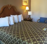 American Inn hotel detail image 7