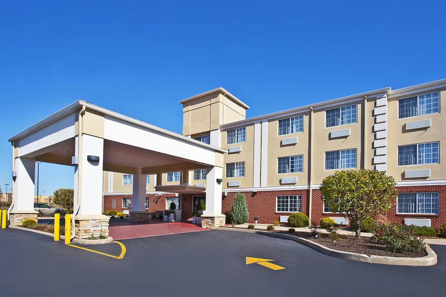 Holiday Inn Express Hotel & Suites Wabash by IHG hotel detail image 2