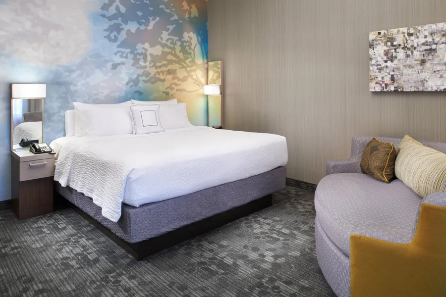 Courtyard by Marriott Toledo Maumee/Arrowhead hotel detail image 6