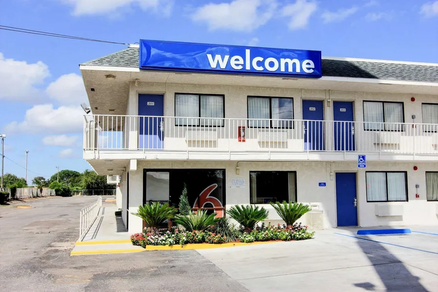 Motel 6 Kingsville, TX hotel detail image 6