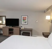Hampton Inn & Suites Cincinnati / Kenwood hotel detail image 4