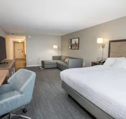 Hampton Inn & Suites Cincinnati / Kenwood hotel detail image 5