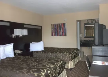 Days Inn Fort Lauderdale Airport North Cruise Port hotel thumbnail 2