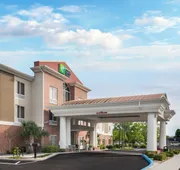 Holiday Inn Express & Suites Spring Hill by IHG hotel detail image 5