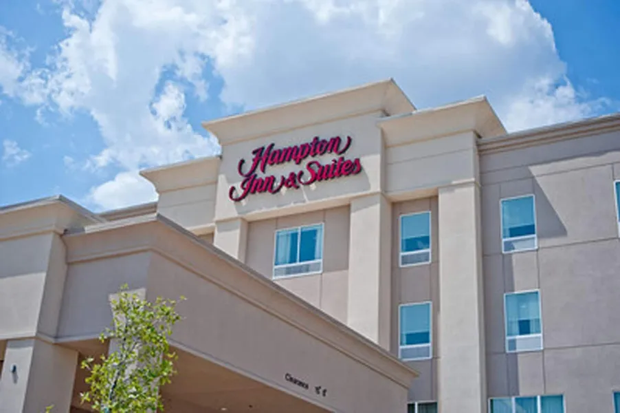 Hampton Inn & Suites Denison hotel detail image 2