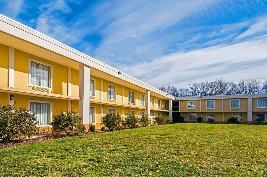 Quality Inn & Suites Hagerstown hotel detail image 2
