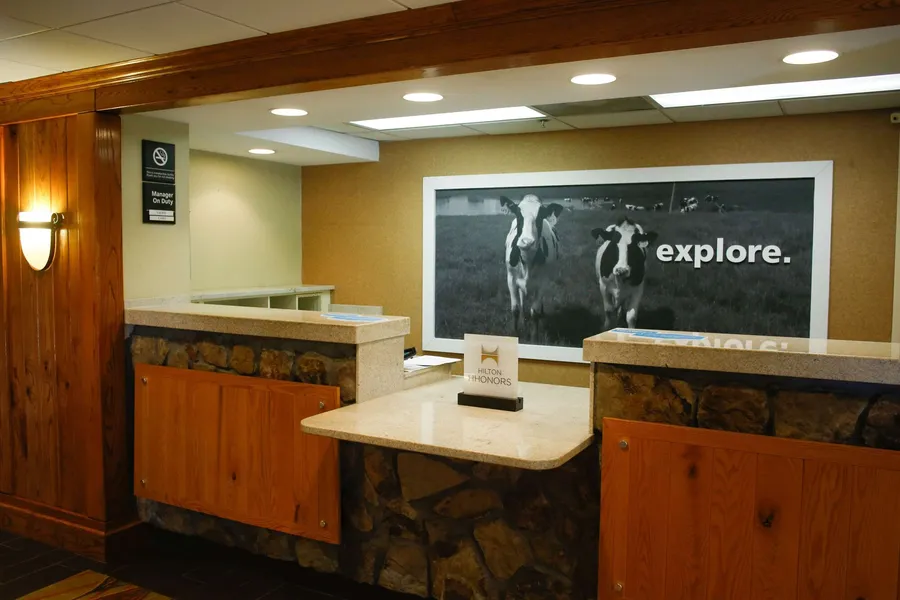 Hampton Inn Franklin hotel detail image 2