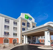 Holiday Inn Express Hotel & Suites Rockford-Loves Park by IHG hotel detail image 4