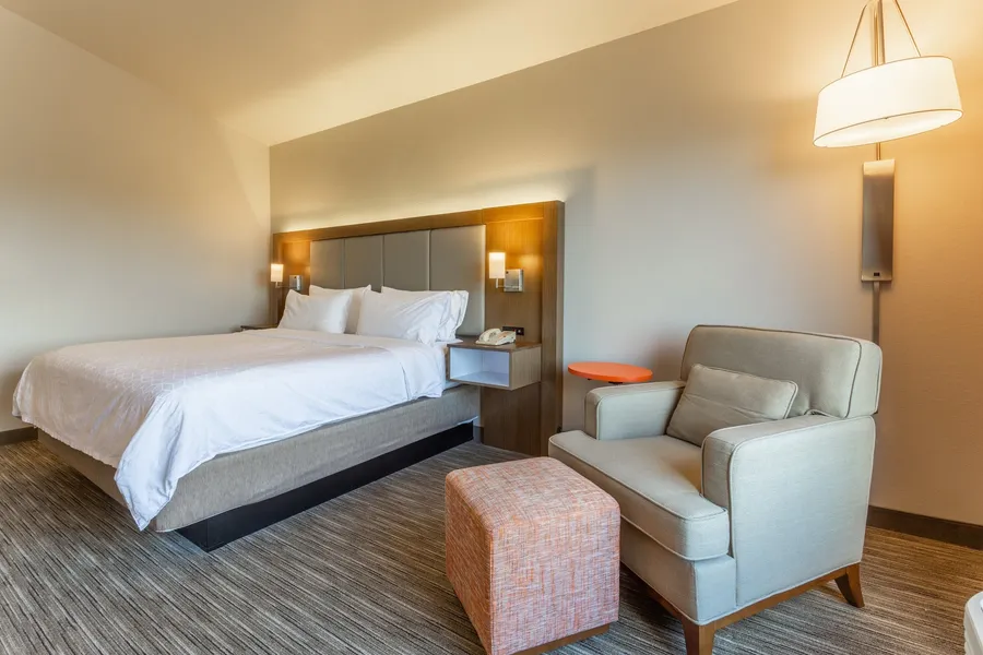 Holiday Inn Express Hotel & Suites Rockford-Loves Park by IHG hotel detail image 6