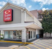 Econo Lodge Louisville Downtown hotel detail image 3