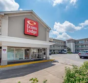 Econo Lodge Louisville Downtown hotel detail image 4