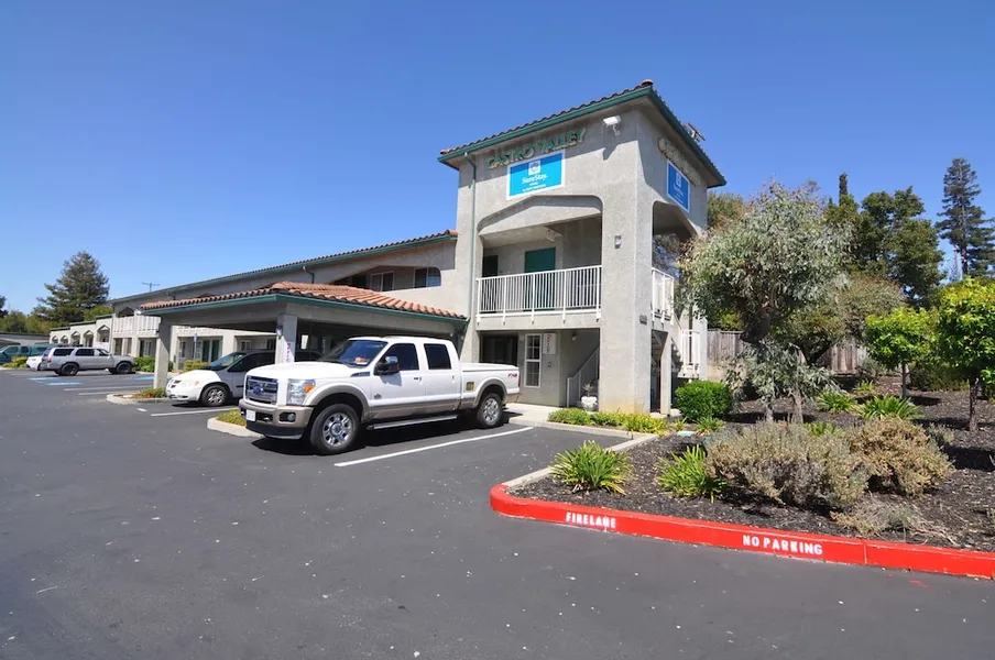 SureStay Hotel by Best Western Castro Valley hotel detail image 2