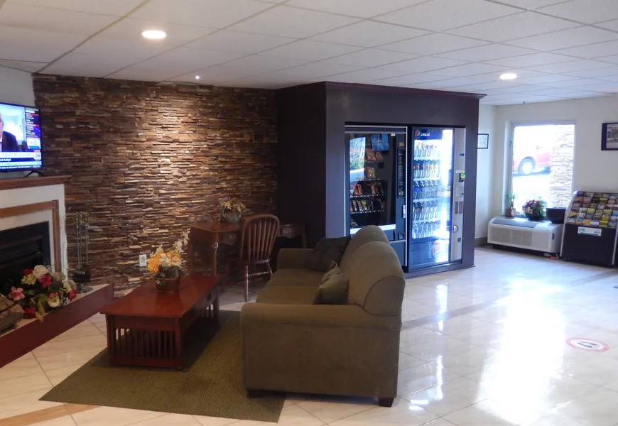 Spark by Hilton Harrisonburg University Area hotel detail image 6
