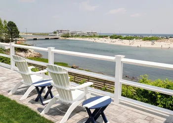 Terrace by the Sea hotel thumbnail 5