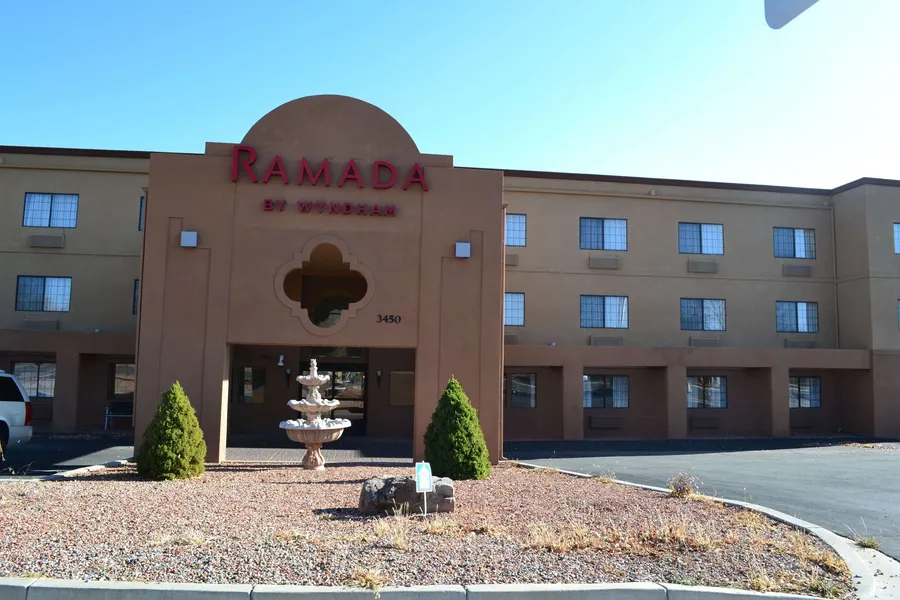 Ramada by Wyndham Santa Fe hotel detail image 2