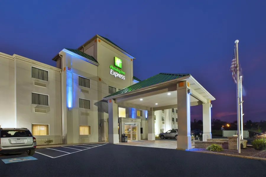 Holiday Inn Express Irwin (PA TPK Exit 67) by IHG hotel detail image 2